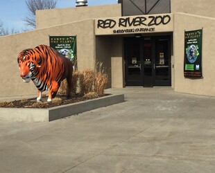 RED RIVER ZOO